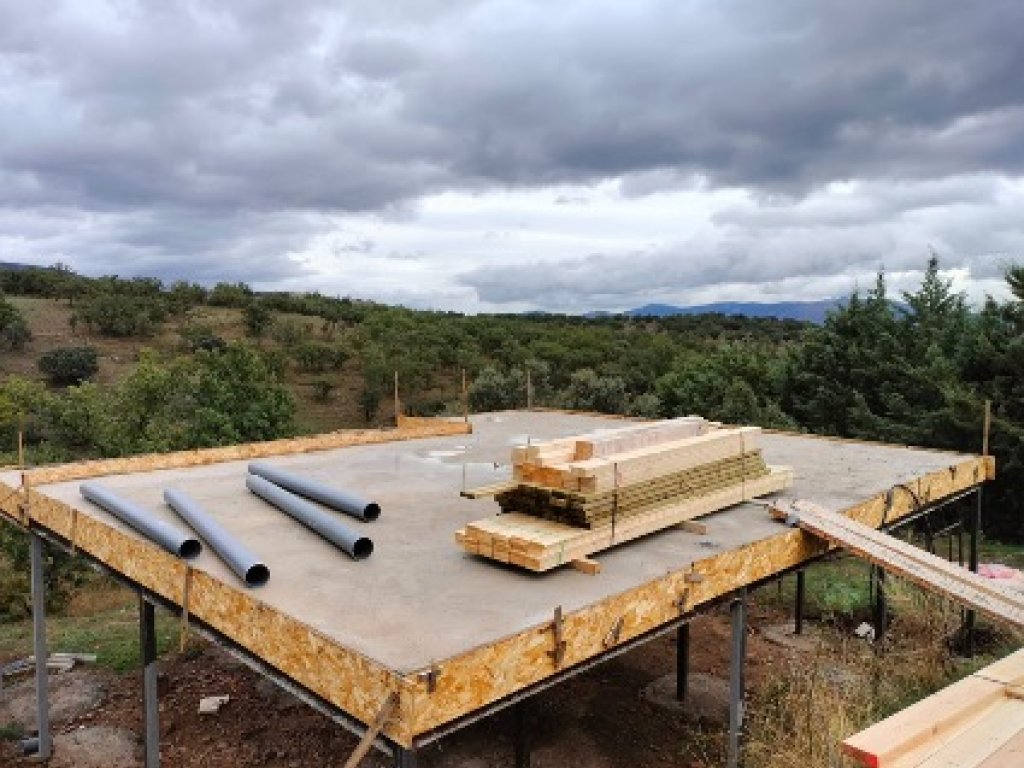 Construcción de casa con proyecto y cimentación